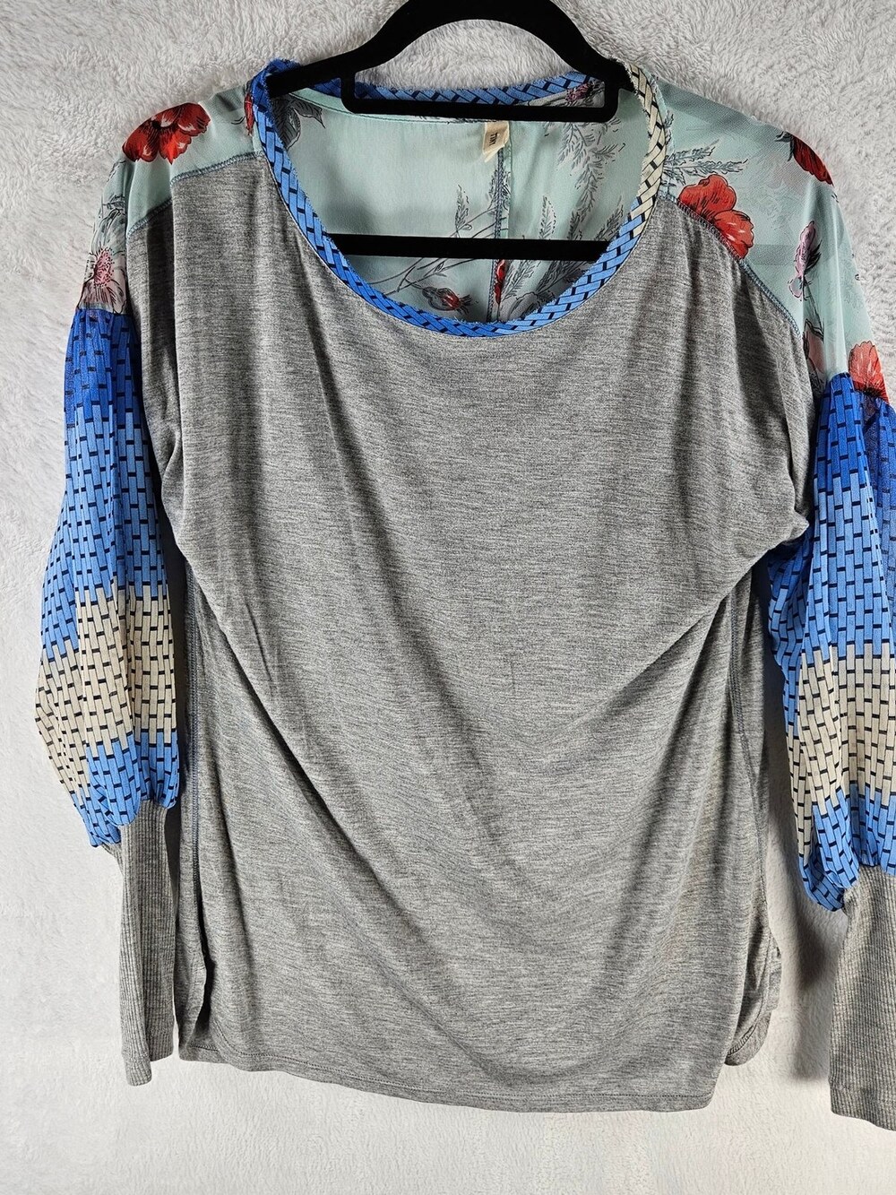 Tiny Long Sleeve Top Floral Basketweave Print Women's Size Small